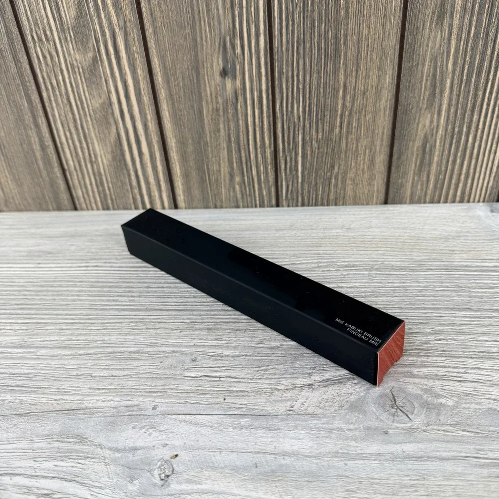 Nars Mie Kabuki Brush #1861 Length 7 Inches Full Size Brand New Sealed Boxed